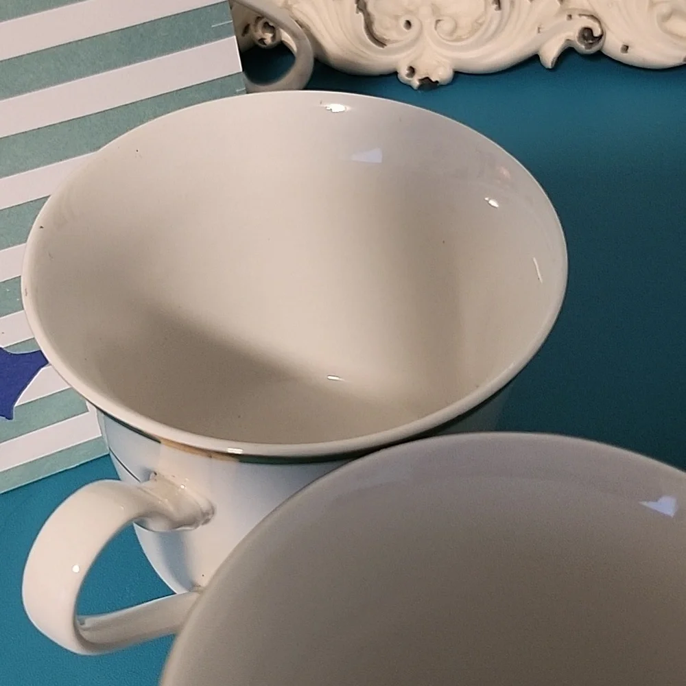 Vintage Set Of 3 Gibson Housewares China Tea Cups - Picture 3 of 5